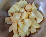 Foto del paso 5 de la receta: Ensalada básica de patatas con trozos de atún rojo en conservas