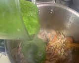Foto del paso 4 de la receta: Arroz verde con pollo