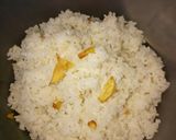 Foto langkah ke 1 dari resep Nasi Bawang.