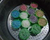 Foto langkah ke 3 dari resep Putu Mayang Rainbow Bihun.