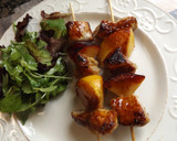 Foto del paso 6 de la receta: Brochetas de cerdo afrutadas con mostaza y miel de romero