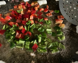 Foto del paso 7 de la receta: Paella de frutos del mar con gambones congelados