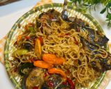 Foto langkah ke 4 dari resep Mie ikan laut pedas.