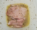 Foto del paso 1 de la receta: Filetes de lomo manirados en limón con arroz (Olla Gm g)