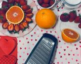 Foto del paso 2 de la receta ¡Bizcochitos ❤️ de Naranja rellenos de mermelada de fresa!