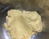 Foto del paso 2 de la receta: GALLETITAS DE MANTECA 🍪