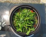 Hình bước làm 3 của món Canh chua thịt bò lá giang giải nhiệt
