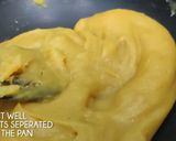 A picture of step 4 of Besan ka halwa.