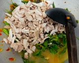 Foto langkah ke 4 dari resep 30. Ayam Suwir Petai Kemangi.