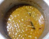 A picture of step 4 of Chatpate hare matar.