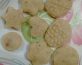 A picture of step 9 of Maidy or Suji ke Biscuits.