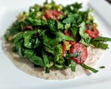 Foto del paso 1 de la receta: WRAPS Frutos🍓🍒Rojos con Espinaca...!