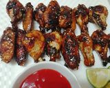 A picture of step 7 of Honey and Soy Chicken Wings.