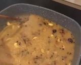 A picture of step 3 of Semolina halva😋.