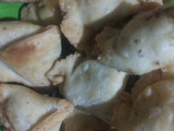 મીની સમોસા (મીની સમોસા Recipe in Gujarati)