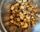 A picture of step 2 of Adobong Sitaw.