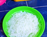 Foto langkah ke 2 dari resep 22) Sop Bihun Oyong.