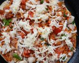A picture of step 3 of Cheesy Chapati Pizza.