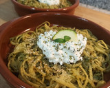 Foto del paso 6 de la receta: Tallarines con salsa de pesto de calabacín y requesón 🍝