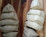 Foto langkah ke 4 dari resep Roti Isi Coklat Tanpa Telur | Roti Sobek in cup (di ulen tangan).