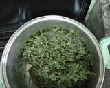 A picture of step 1 of Traditional Greens (Mboga Kienyeji).