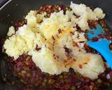 A picture of step 4 of Nargis dhokla.