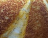 A picture of step 3 of Multi-super grilled cheese.