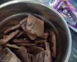 A picture of step 1 of Chocolate cake from biscuit.