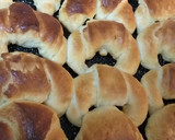 Foto del paso 7 de la receta: Medialunas de manteca (Fáciles y ricas!)
