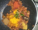 A picture of step 2 of Paneer Curry.