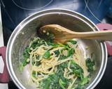Foto del paso 5 de la receta: Spaghetti con espinacas y hummus
