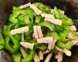 Foto langkah ke 3 dari resep Tumis Pare Tempe.