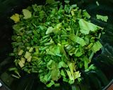 รูปขั้นตอนการทำที่ 5 ของ ข้าวต้มกะทิไก่