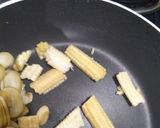 A picture of step 2 of Quin Chick Veg.