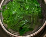 A picture of step 2 of Japanese Moroheiya Salad.