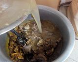 A picture of step 21 of Siri (Goat Head Stew).