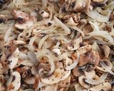 Foto del paso 4 de la receta: Tortilla a la Mediterránea