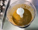 Une image de l'étape 6 de Sauce salade fruitée à la tomate, persil, miel et vinaigre balsamique.