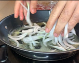 Foto del paso 2 de la receta: Dorada con soja y jengibre