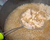 รูปขั้นตอนการทำที่ 7 ของ ก๋วยเตี๋ยวหมูขั้วตับตุ๋น