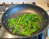 蒜炒青花筍的食譜步驟4照片