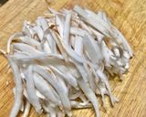 รูปขั้นตอนการทำที่ 1 ของ PENNE WITH COCONUT MEAT WHITE SAUCE|เพนเน่ ซอสขาวมะพร้าวอ่อน