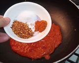 A picture of step 3 of Pizza Sauce.