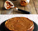 Foto del paso 4 de la receta: Cheesecake de dulce de leche. Vídeo tutorial