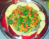 A picture of step 3 of Hara Chana ka salad.
