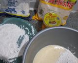 Foto langkah ke 2 dari resep Adonan Dasar Roti Tanpa Ulen Dengan Minyak.