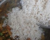 इंस्टेंट कुकर वेज बिरयानी (instant cooker veg biryani recipe in Hindi) रेसिपी चरण 4 फोटो