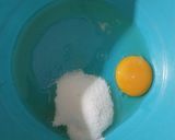 عکس مرحله 2 از دستور نان گل رز