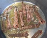 Foto del paso 6 de la receta Arroz  caldoso de galeras y bogavante