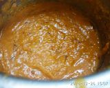 A picture of step 4 of Mushroom matar.